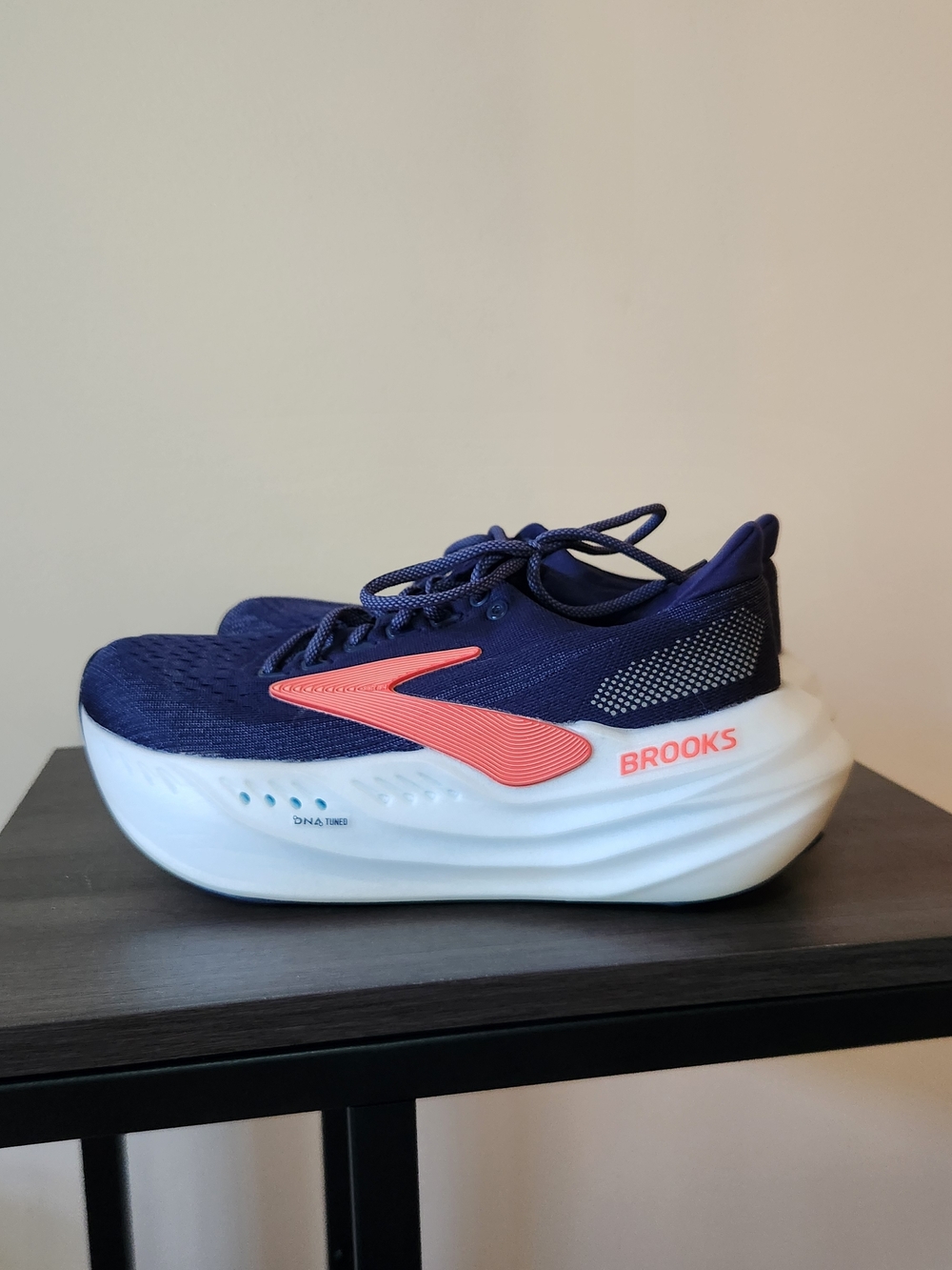 Womens Brooks Glycerin Max Running Shoes Size 8.5